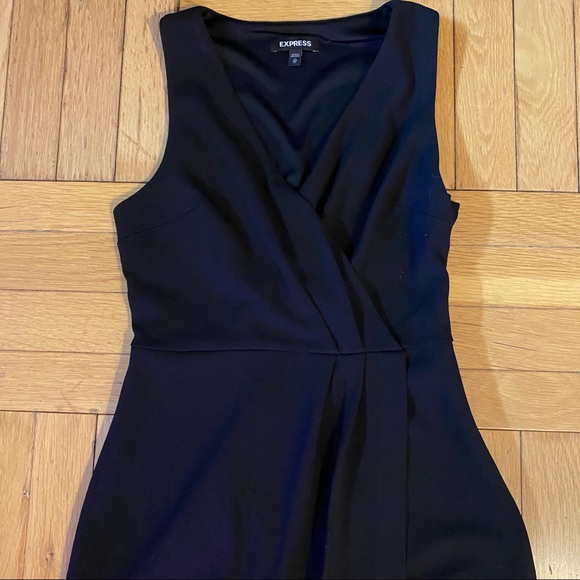 Express Dress - Picture 2 of 3